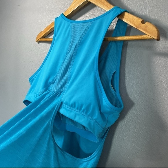Athleta Mesh Gel Supercharged Tank Top Size Medium Turquoise Blue T79 - Picture 5 of 6